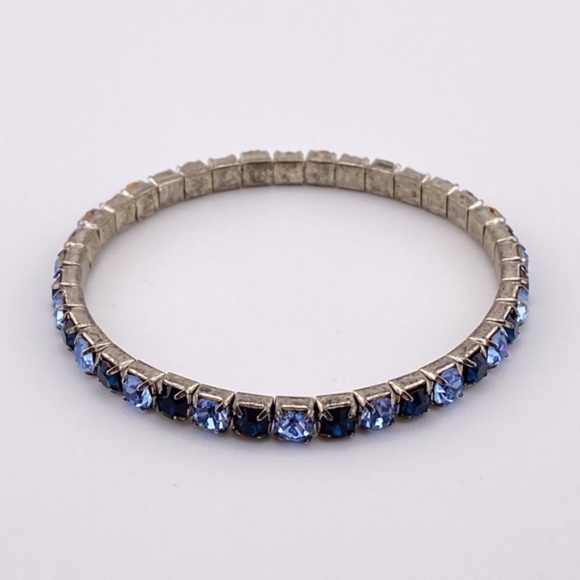 ($7) Blue Rhinestone Stretch Bracelet - Picture 1 of 6
